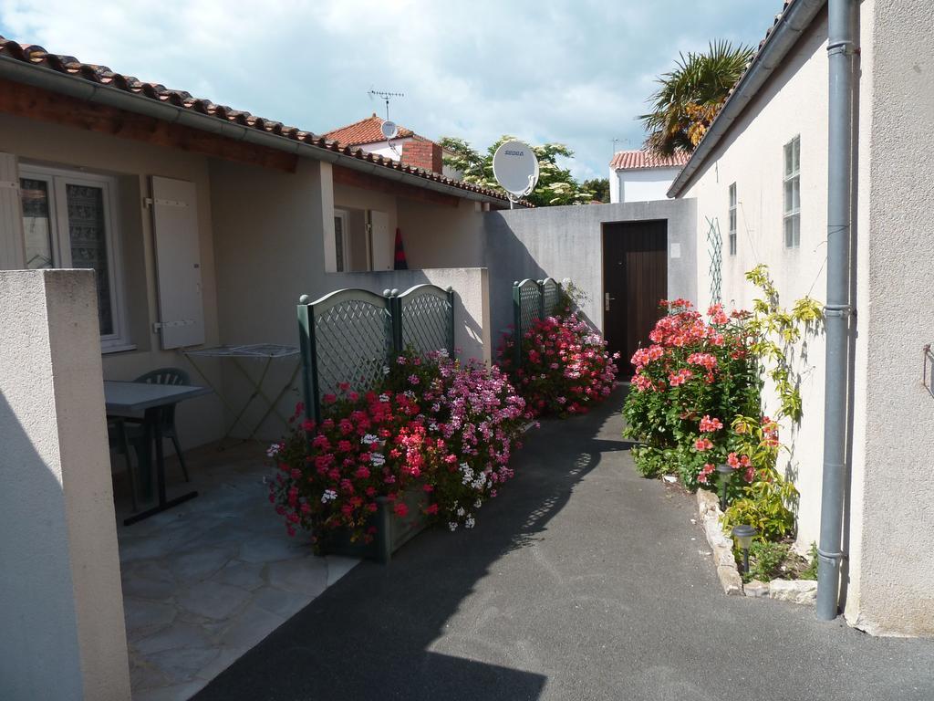 L'Insulaire Studios Saint-Denis-dʼOléron Exterior foto